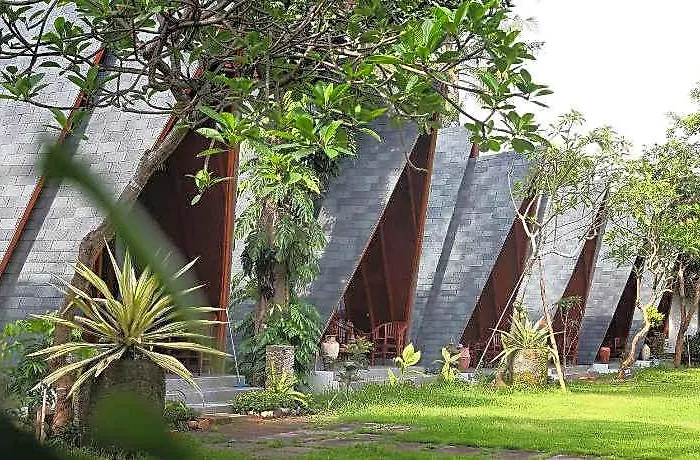 Dewantara Boutique 4*